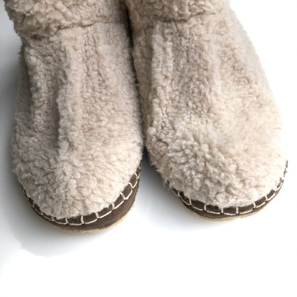 L.L. Bean teddy bear sherpa cozy slipper booties pile fleece - Picture 6 of 11